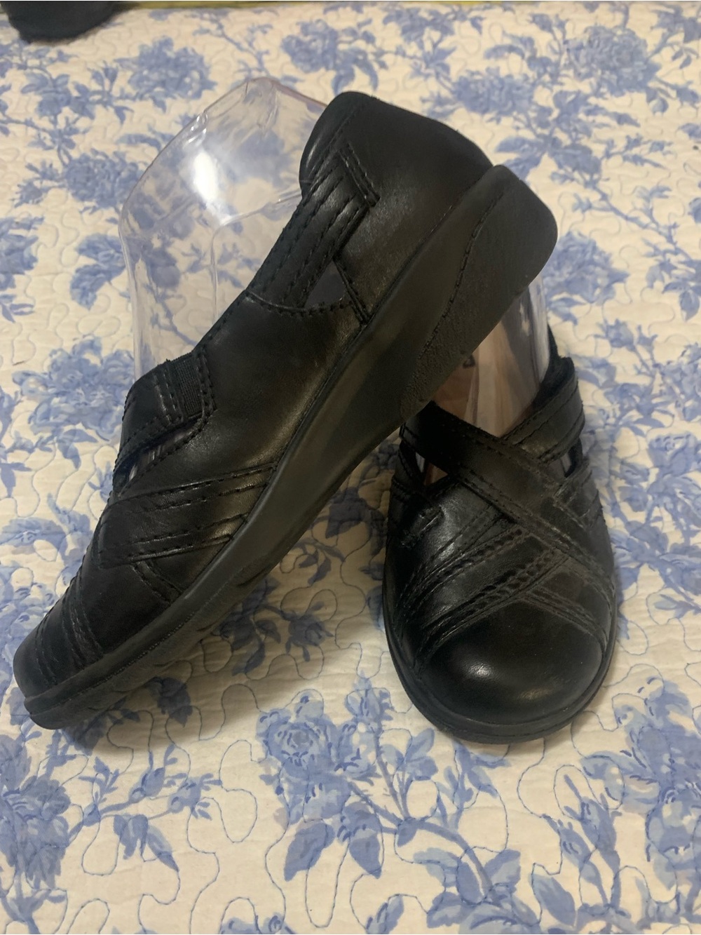 Clarks Black Leather Slip-On Flats